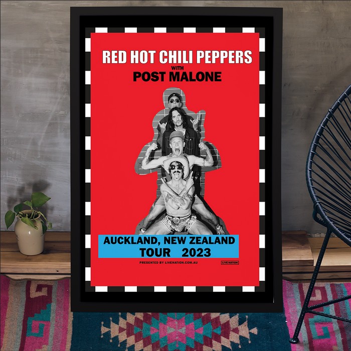 Red Hot Chili Peppers ポスター 額付きポスター】レッチリ Red Hot Chili Peppers① - メルカリ